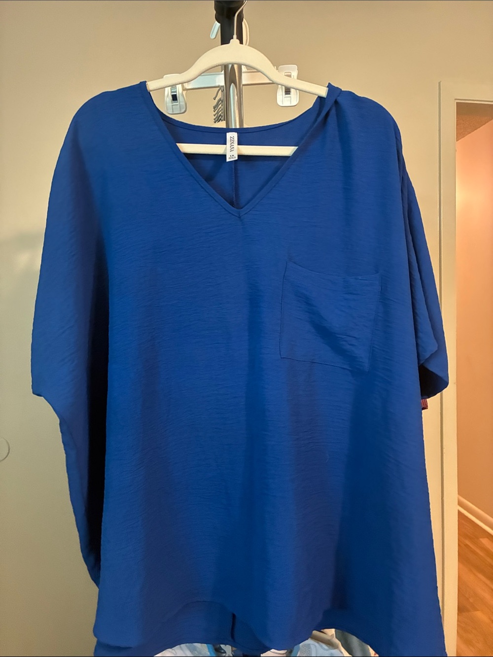 Zenana Outfitters V-Neck Short Sleeve Pocket Top - Blue